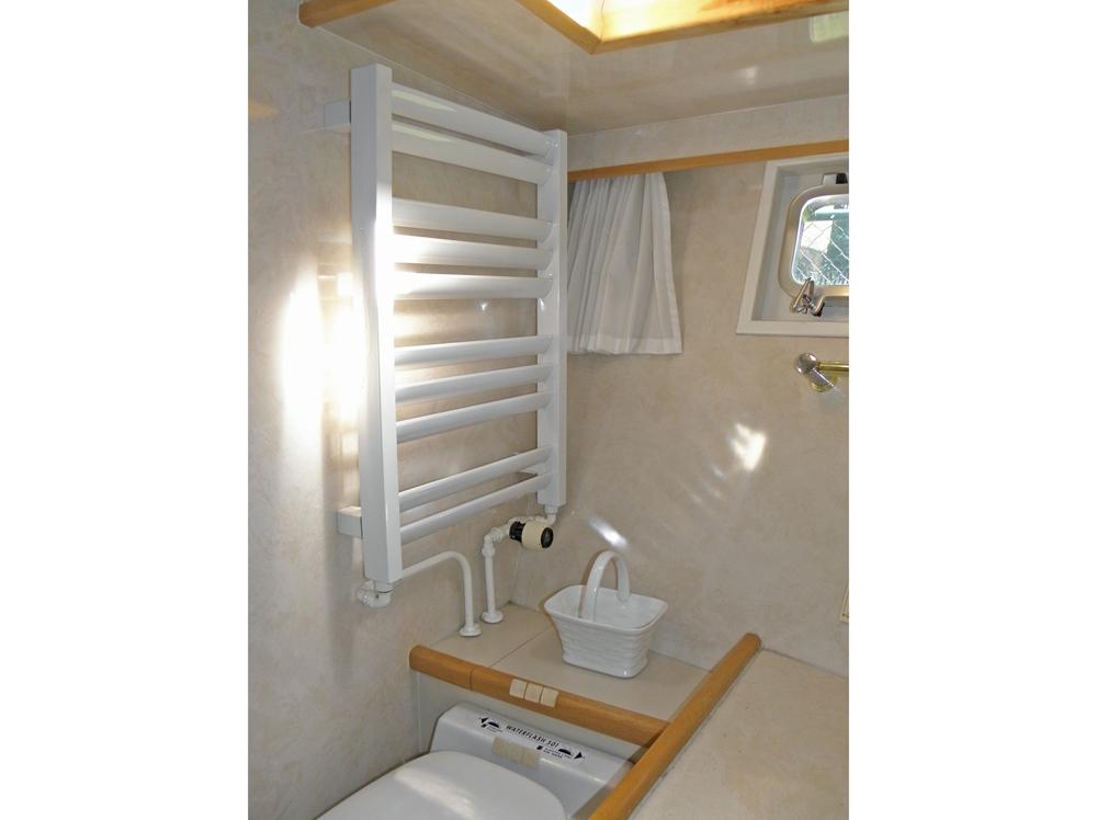 Fore ship, Accommodation